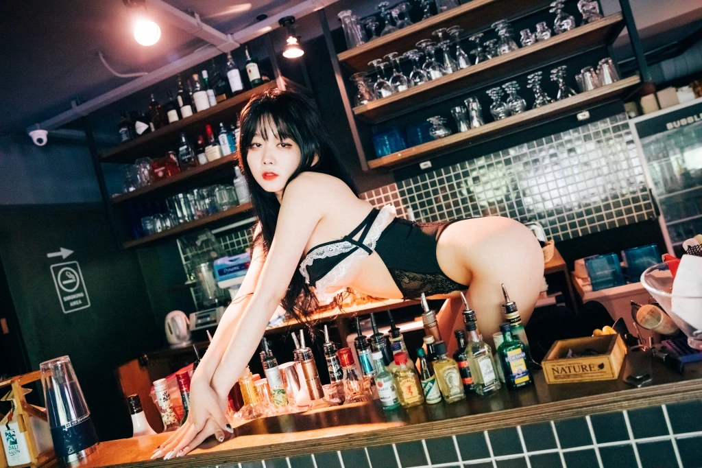 [Loozy] Zia (지아) - SM Bar (211 photos) P67 No.479d8b